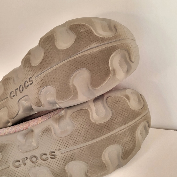 Crocs Women's 11 Multicolor Grey Duet Busy Day 202044 Slip On Comfort Flats - Picture 9 of 16